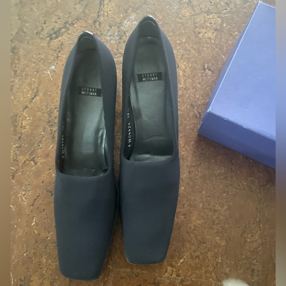 Stuart Weitzman Vintage 1990s Square Toe Pumps 10.5 Narrow Navy Micro-stretch - Picture 5 of 5
